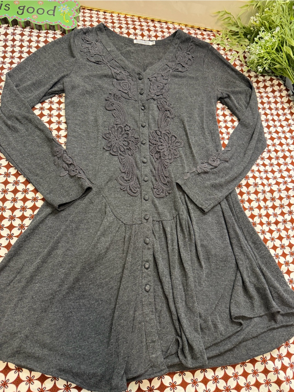 Monoreno Grey Long-Sleeve Button-Front tunic / Mini dress
